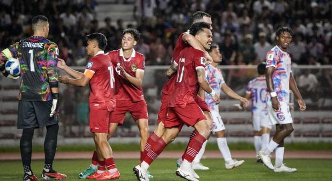 亚洲国家杯赛：伊朗队出局，沙特队夺冠临近可期的简单介绍