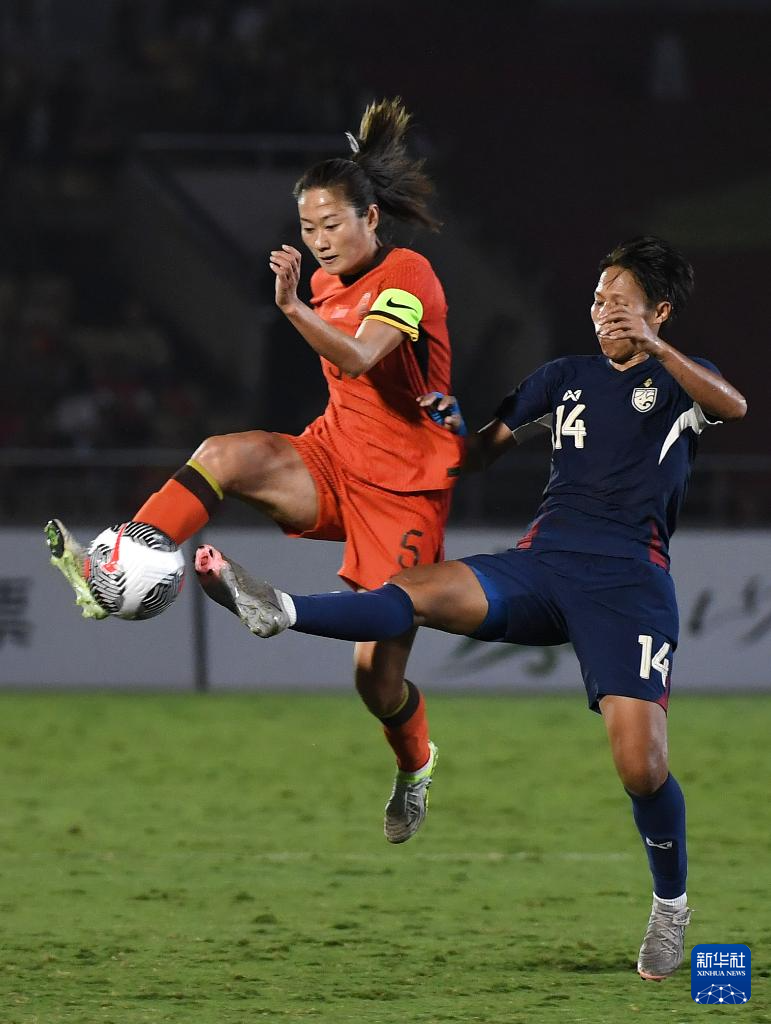 包含精采绝伦！国际女足联赛总决赛夺冠球队的词条